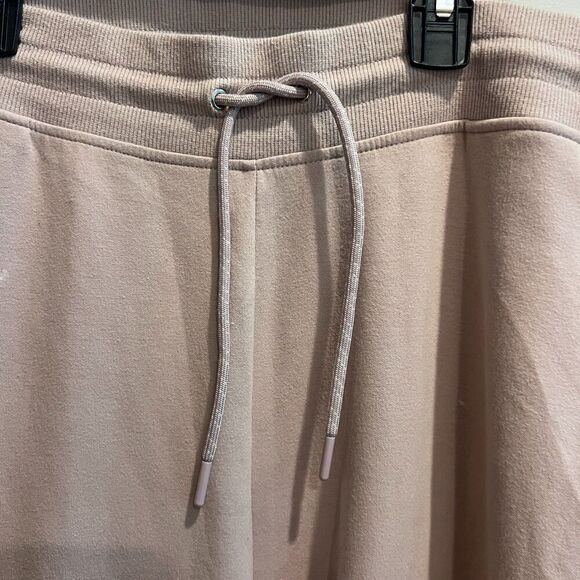 Old Navy Womens Beige Jogger Pants XL XXL Dynamic Fleece Zip Pockets Drawstring* - Picture 6 of 11